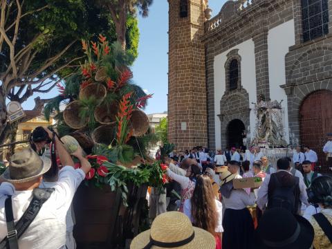 Ofrendas a la Virgen del Pino / CanariasNoticias.es 