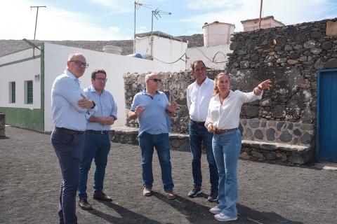 Visita a núcleos afectados por la Ley de Costas / CanariasNoticias.es Visita a núcleos afectados por la Ley de Costas / CanariasNoticias.es