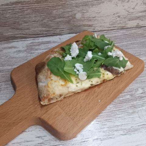 Tapa ‘Mini Pinsa de berenjena’ de Il Pizzo Tapa ‘Mini Pinsa de berenjena’ de Il Pizzo