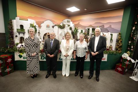Belén Solidario de HiperDino / CanariasNoticias.es Belén Solidario de HiperDino / CanariasNoticias.es