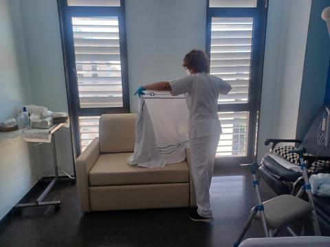 Sillón en habitación del hospital / CanariasNoticias.es 