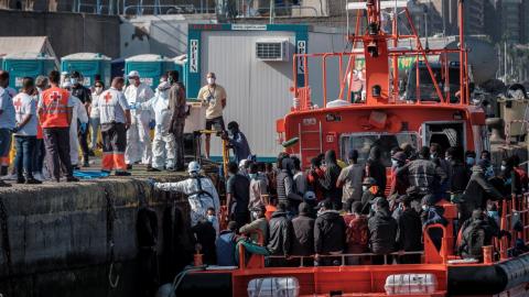 Salvamento Marítimo rescata una patera Salvamento Marítimo rescata una patera