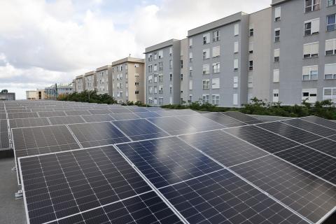 Instalación fotovoltaica en HiperDino / CanariasNoticias.es 