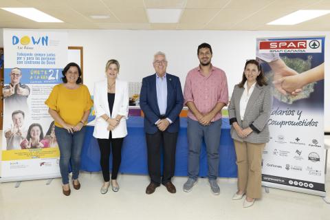 Firma del convenio / CanariasNoticias.es Firma del convenio / CanariasNoticias.es