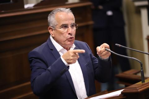 Mario Cabrera en el Parlamento de Canarias / CanariasNoticias.es Mario Cabrera en el Parlamento de Canarias / CanariasNoticias.es