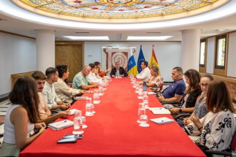 Reunión sobre la situación migratoria en Canarias Reunión sobre la situación migratoria en Canarias
