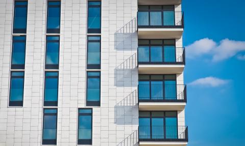 / (Pixabay) Edificio viviendas