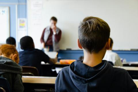 / Taylor Flowe (Unsplash) Niños en clase