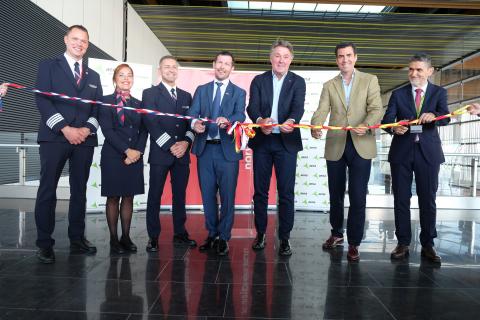 Inauguración de la base en Gran Canaria 
