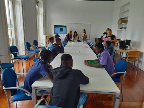 Inmersión Lingüística para migrantes Inmersión Lingüística para migrantes
