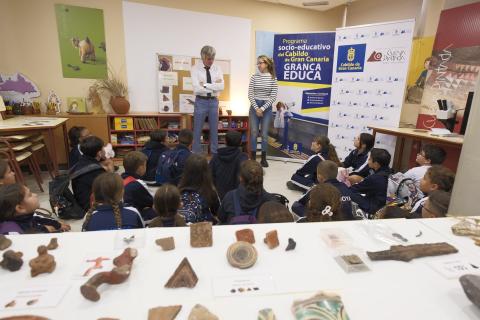 Cueva Pintada celebra el Día de los Derechos de la Infancia / Ángel Medina Cueva Pintada celebra el Día de los Derechos de la Infancia