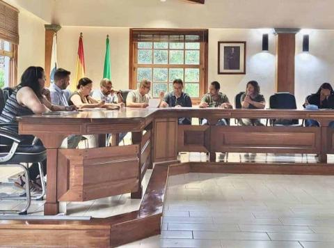 Pleno del Ayuntamiento de Vallehermoso Pleno del Ayuntamiento de Vallehermoso