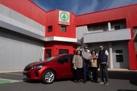 Spar Gran Canaria entrega Renault Clio Spar Gran Canaria entrega Renault Clio