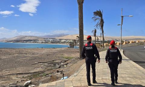 Policía Canaria 