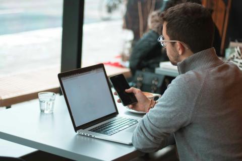 / Joseph Frank (Unsplash) Teletrabajo