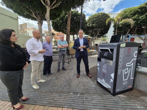 papeleras compactadoras solares