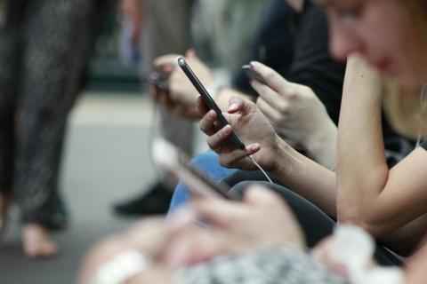 / Robin Worrall (Unsplash)